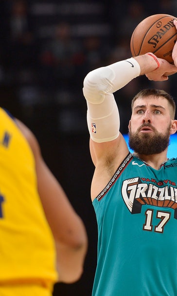 Jonas Valanciunas leads Grizzlies over Warriors, 122-102